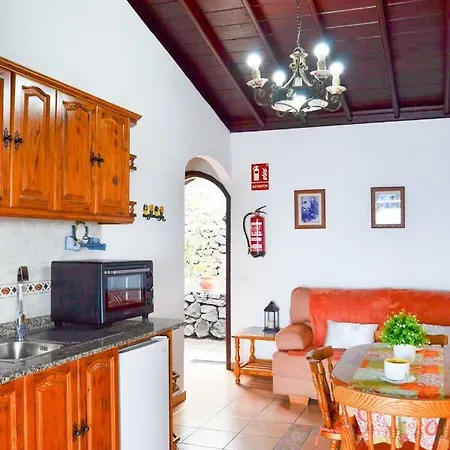 Casa Domingo Simon Holiday home