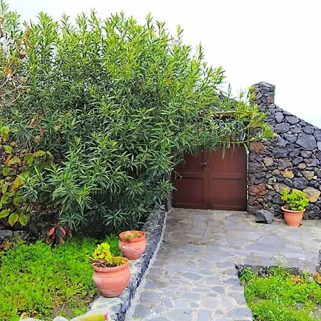 Casa Domingo Simon Holiday home *